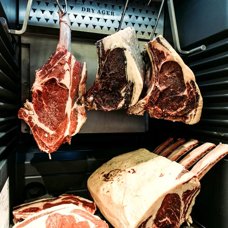 CHULETON DE VACA DRY AGE