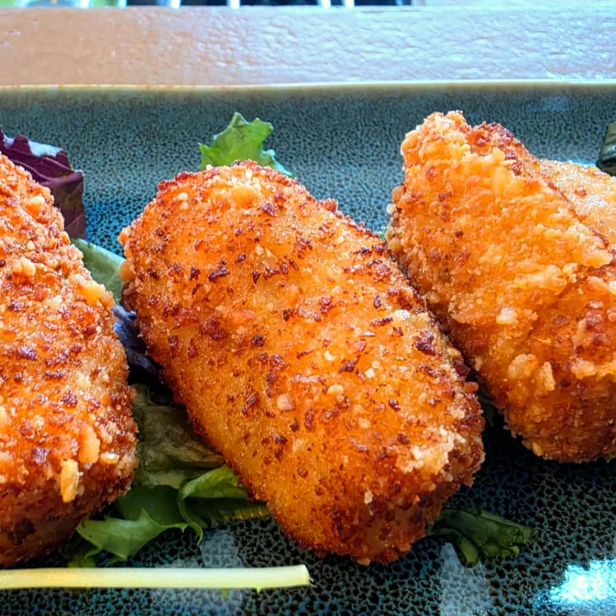CROQUETAS DE MEJILLONES TIGRES